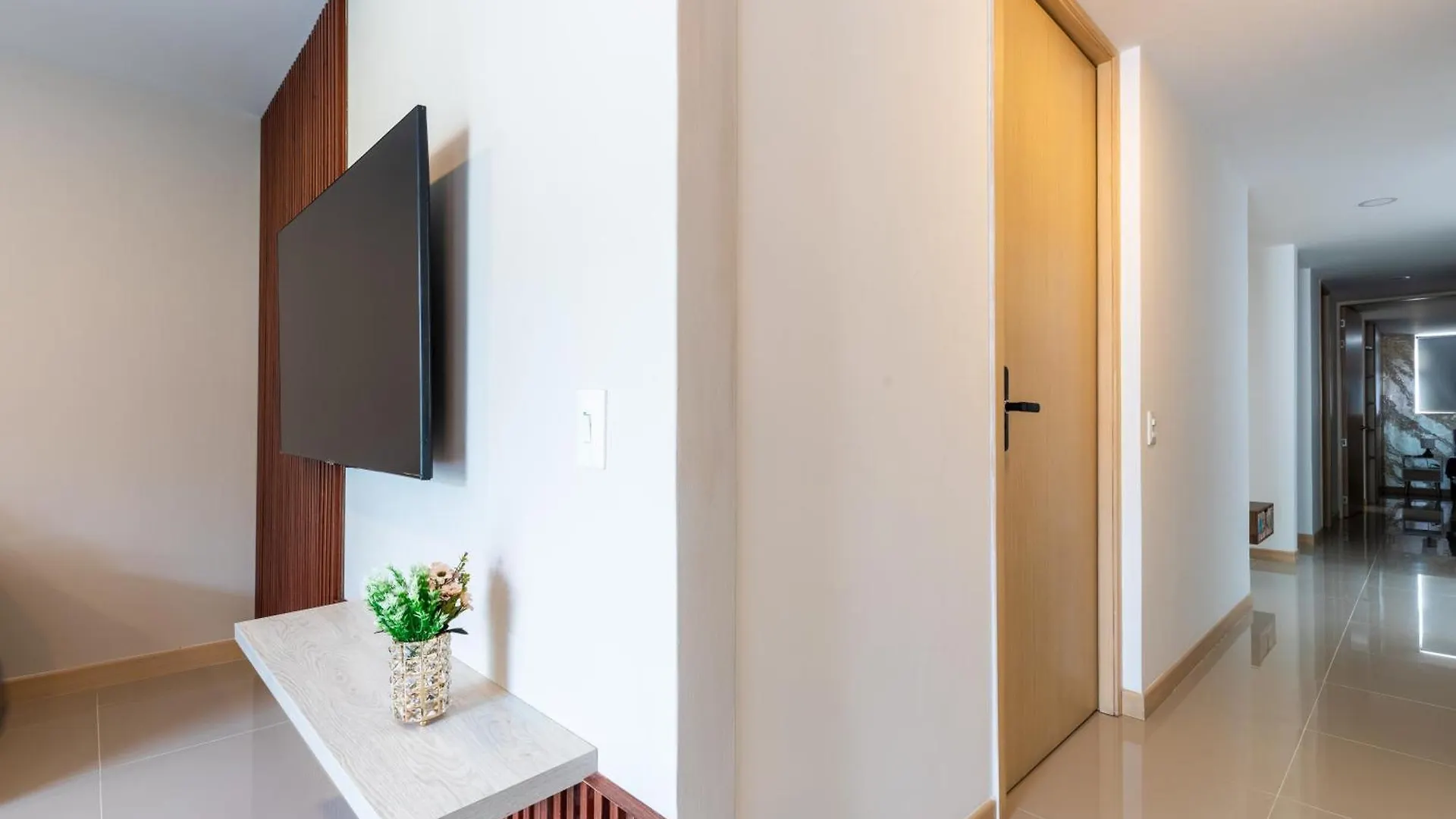 Villa Laura Apartamentos Exclusivos Con Ascensor Privado En Laureles Medellín