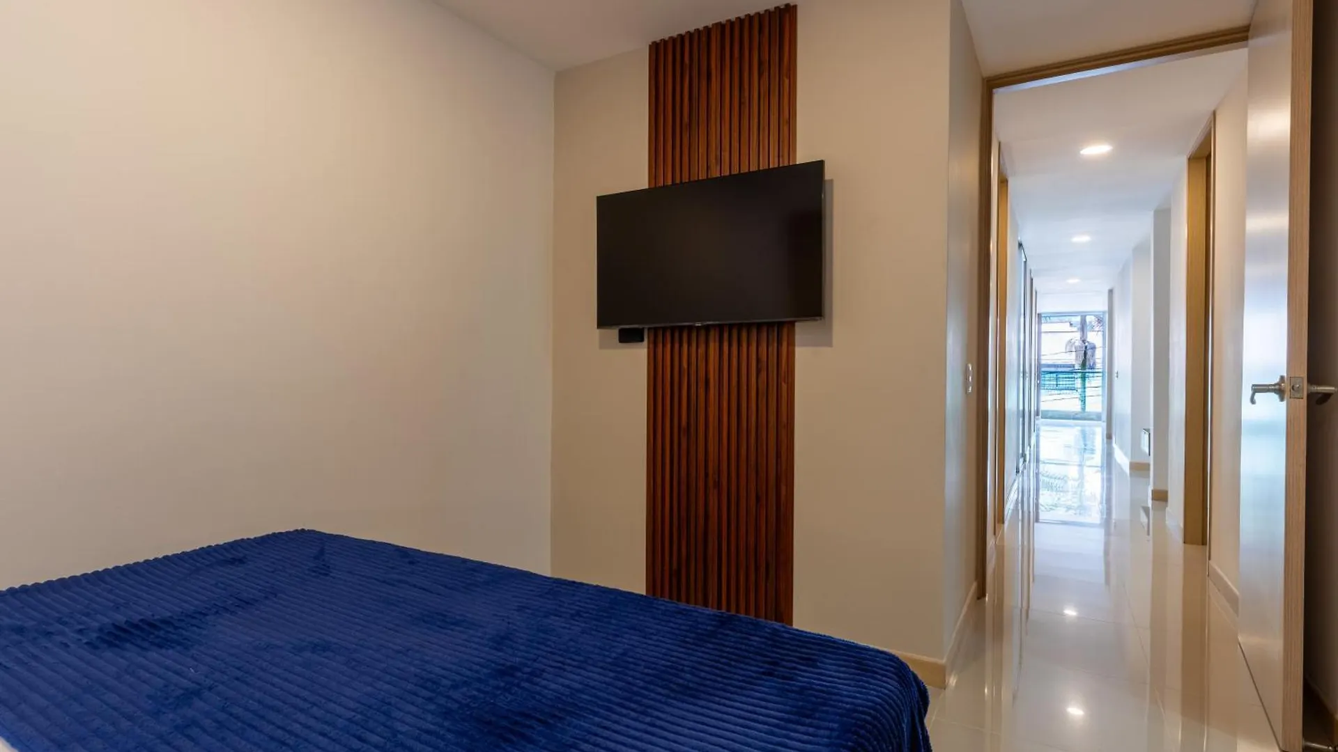 Lägenhet Villa Laura Apartamentos Exclusivos Con Ascensor Privado En Laureles Medellín