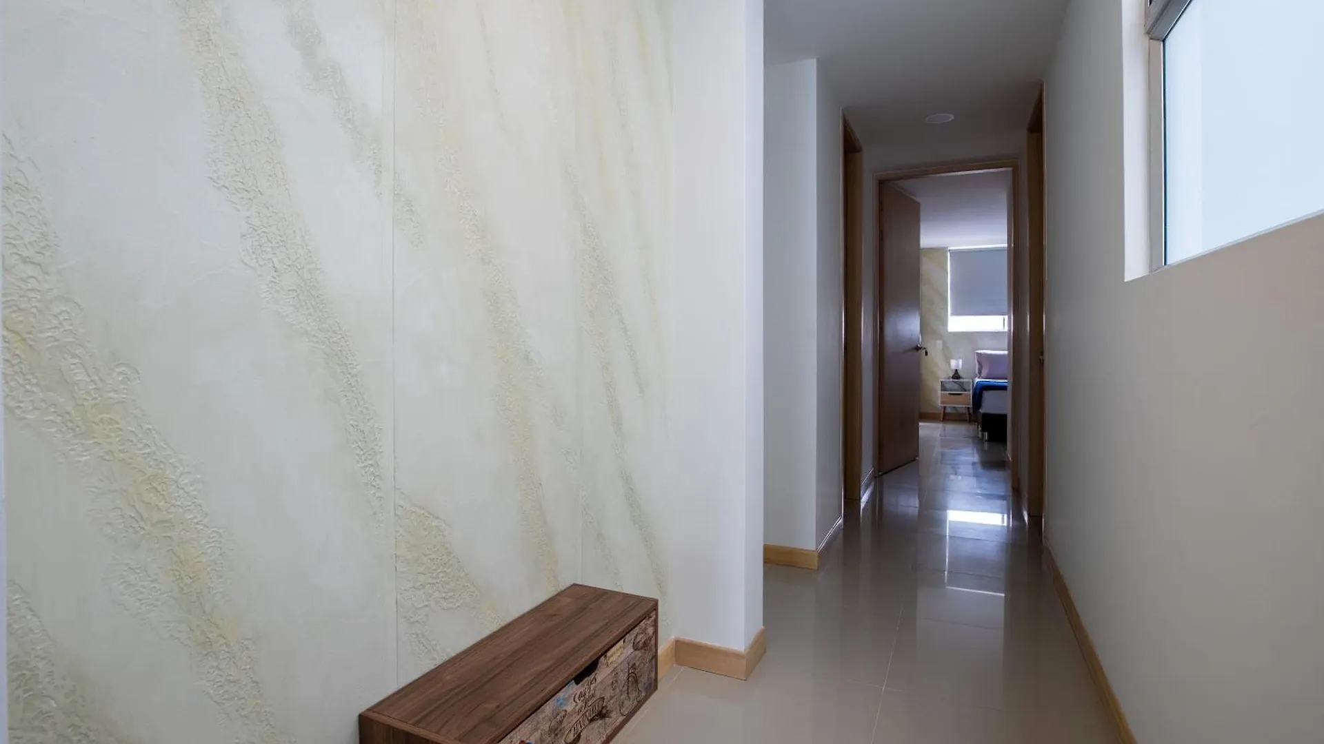 Villa Laura Apartamentos Exclusivos Con Ascensor Privado En Laureles Medellín Lägenhet