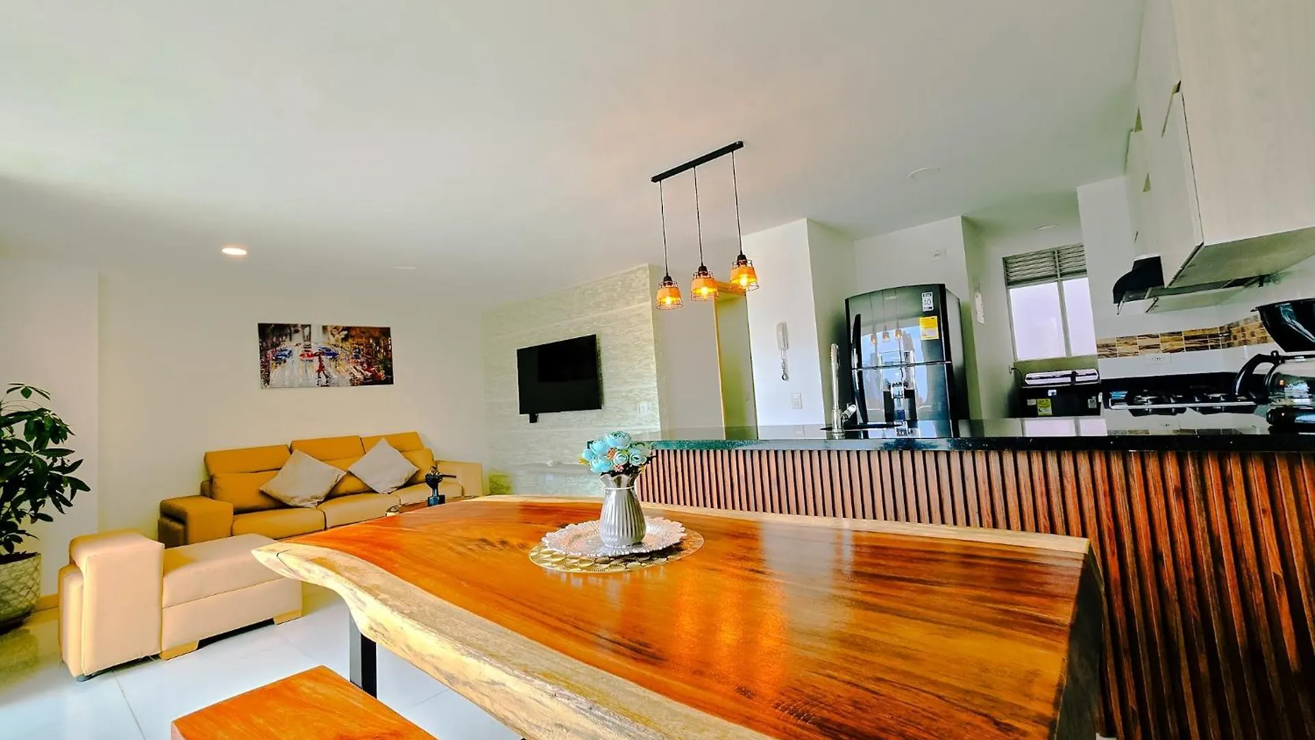 Lägenhet Villa Laura Apartamentos Exclusivos Con Ascensor Privado En Laureles Medellín