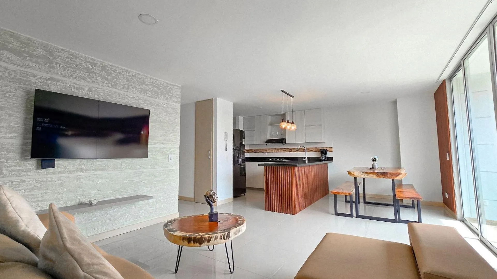 Lägenhet Villa Laura Apartamentos Exclusivos Con Ascensor Privado En Laureles Medellín