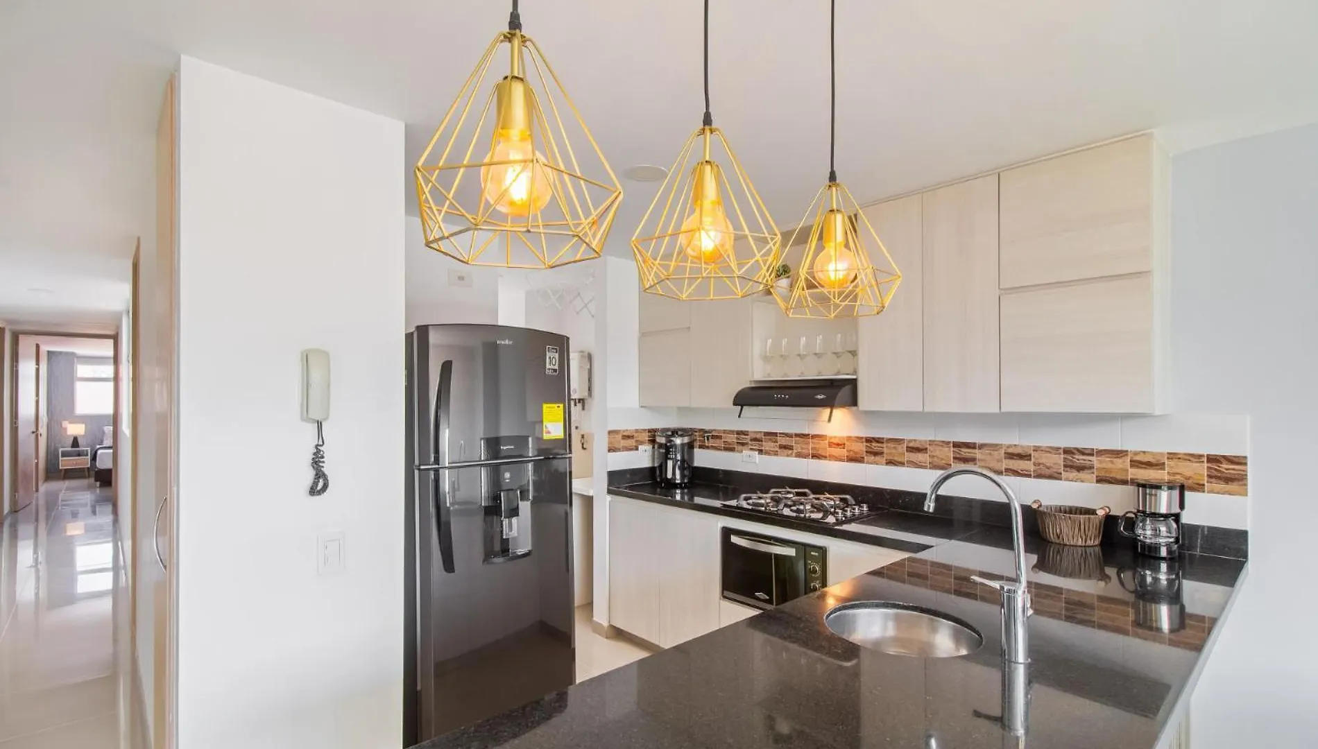 Lägenhet Villa Laura Apartamentos Exclusivos Con Ascensor Privado En Laureles Medellín