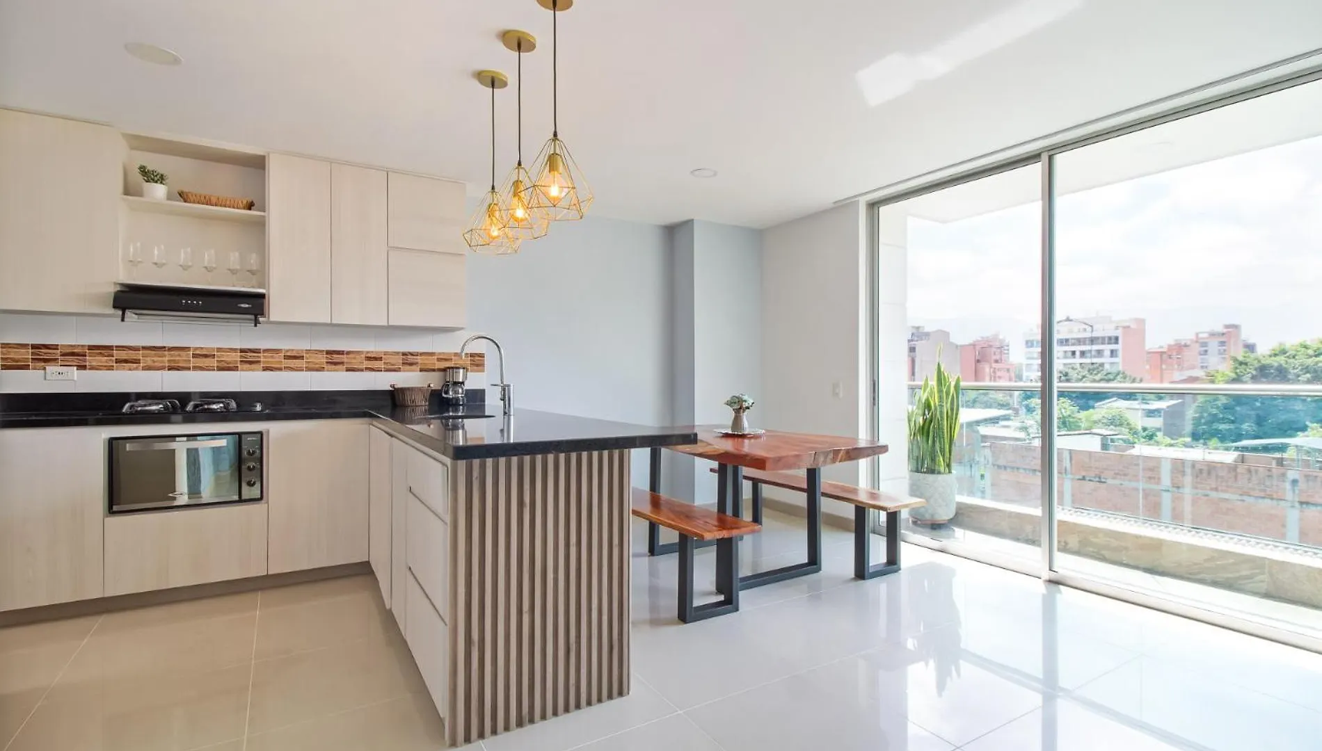 Villa Laura Apartamentos Exclusivos Con Ascensor Privado En Laureles Medellín